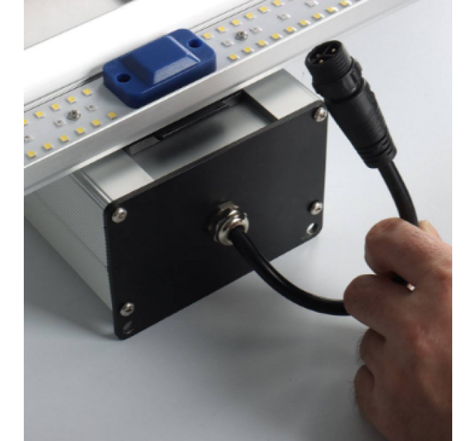 LED лампа Wingrouw Win 750 Eco Full spectrum with UV&IR Dimming