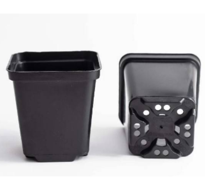 Горщик квадратний для розсади 11х11х11см, 1л.